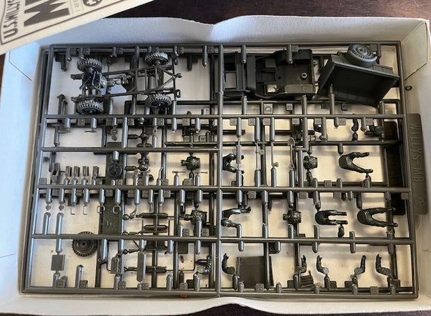 U.S. WILLYS MB U.S.JEEP- 1/48 INTERNATIONAL SCALE