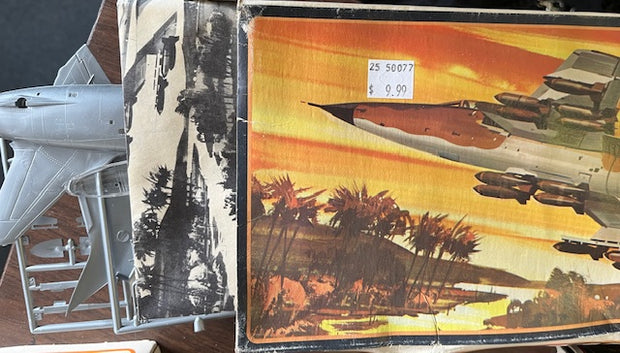 1/72 scale- Republic F-105D Thunderchief