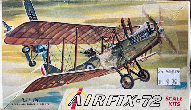 R.E.8 1916 RECONNAISSANCE AIRCRAFT - 1/72 scale