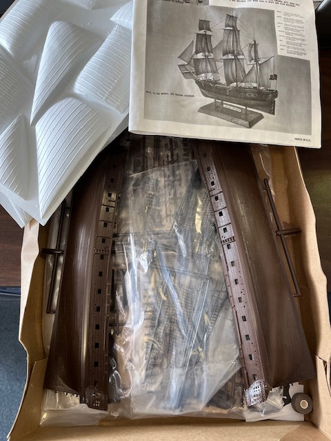 Pirate Ship: Jolly Roger