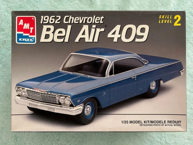 AMT / ERTL 1962 CHEVROLET BEL AIR 409