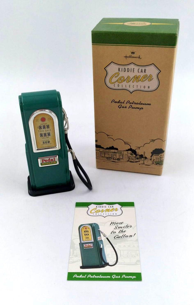 Kiddie Car Classics -Pedal and Petroleum Gas Pump (decorative acessory)