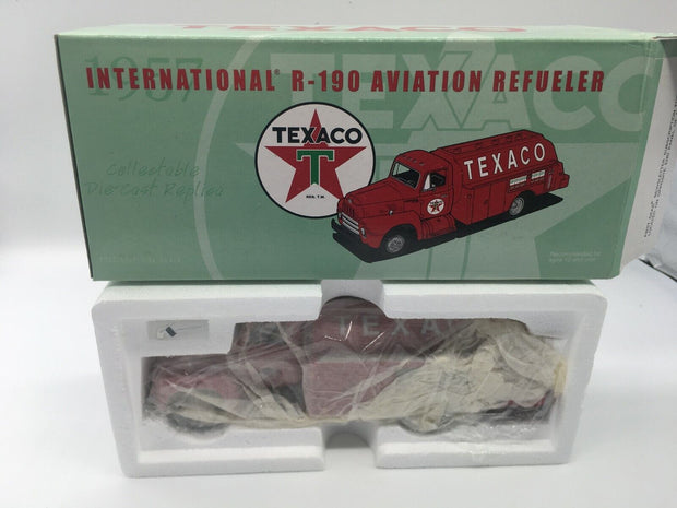 Texaco 1957 Aviation International R-190 Aviation Refueler Truck