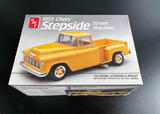 1955 Chevy Stepside Street Machine - 1/ 25 scale