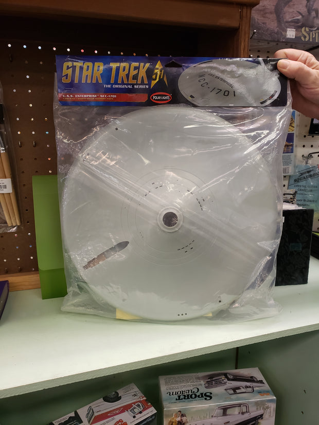 1/350 USS Enterprise Smooth Saucer