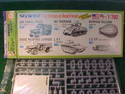 1/700 SKYWAVE KIT: VEHCLES ON BEACH HEAD SET: C-9