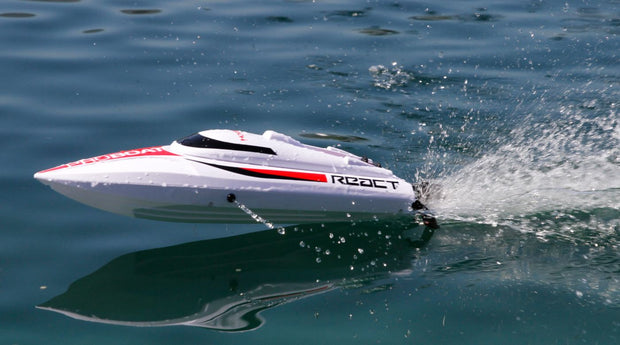 React 17 inch Self-Righting RTR Deep-V Boat