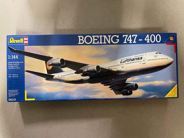 Boeing 747-400 Lufthansa- 1:144 scale