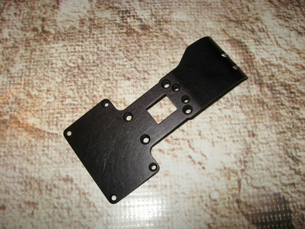 Rear Chassis Plate, B2/B3/T3 (Use #9269 Screw for Arm Mount)