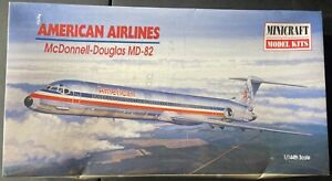 American Airlines McDonnell Douglas MD-82 - 1/144 scale